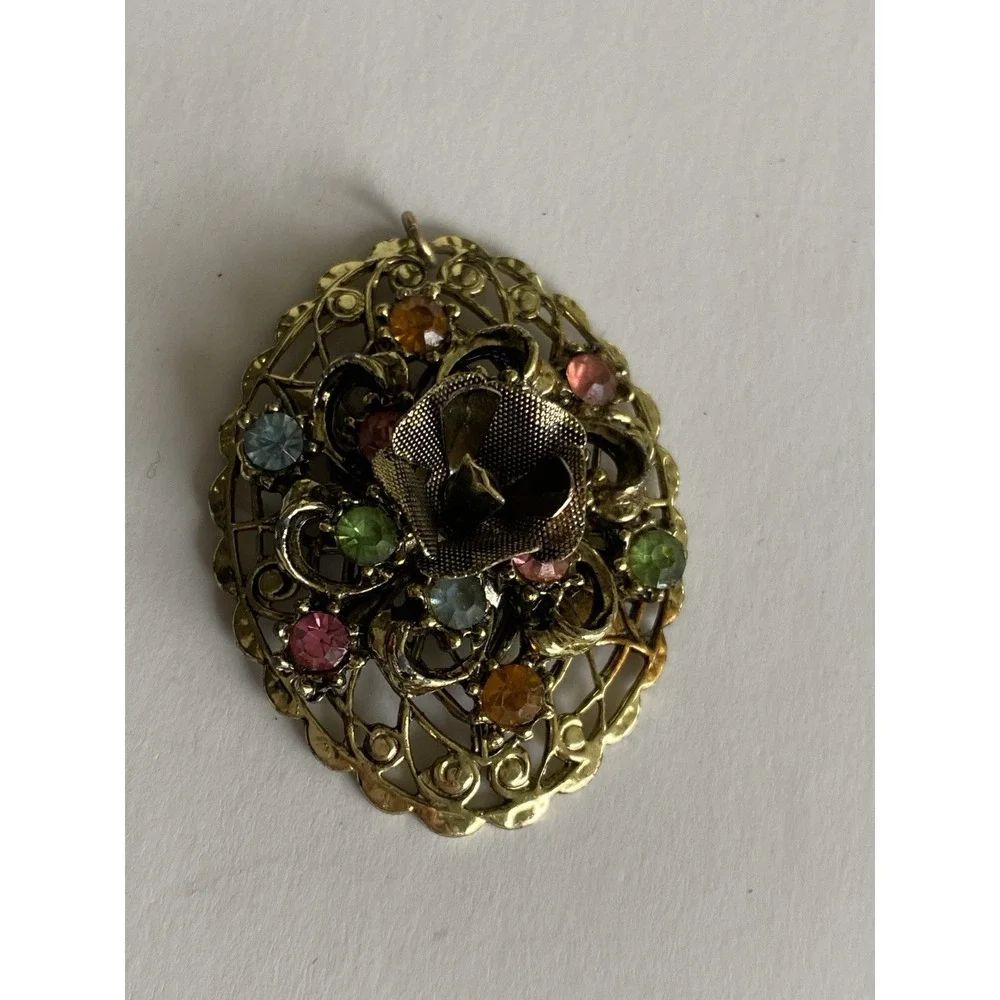 Flower Rhinestone Pendant Gold Tone Layered With‎ Colorful Rhinestones Vintage